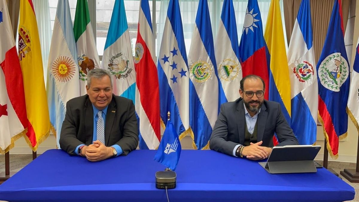Medios costarricenses destacan histórico préstamo que BCIE otorgó a El Salvador medios-costarricenses-destacan-historico-prestamo-que-bcie-otorgo-a-el-salvador